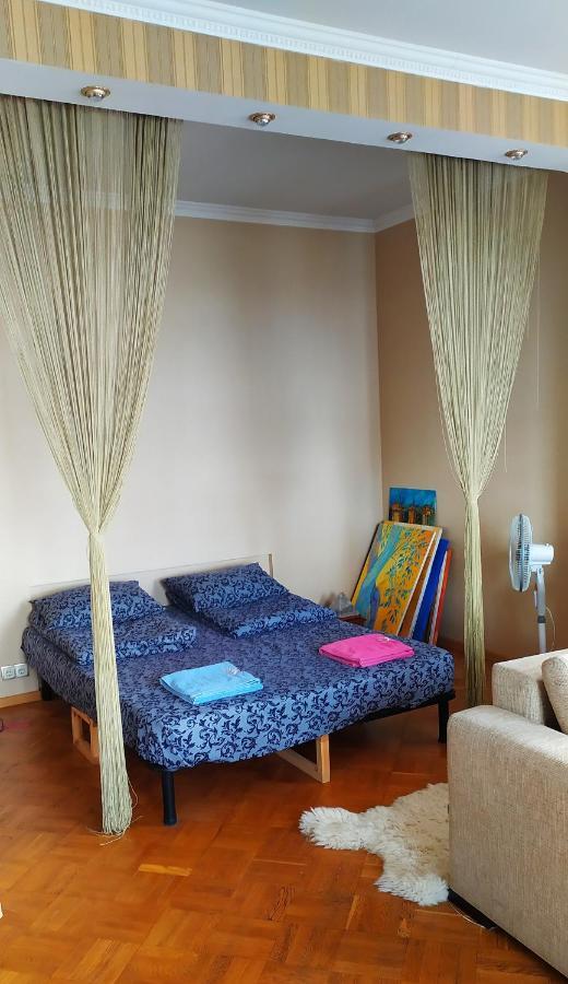 Alabama Mama Apartment Kyiv Exterior photo